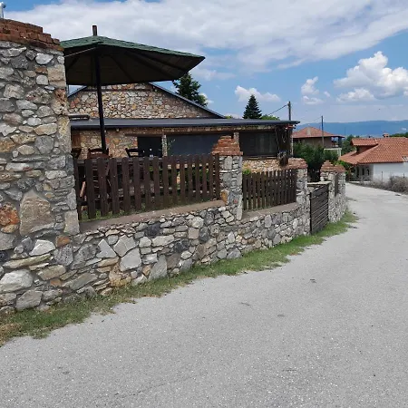 Artemis Villa Pétra