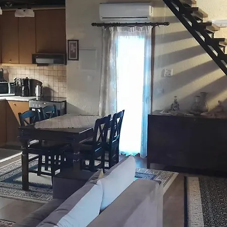 Artemis Villa