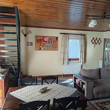 Artemis Villa Pétra