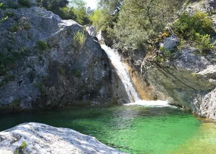 Artemis Villa Pétra